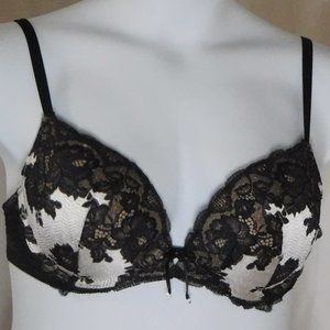 Victoria Secret Push Up Bra, 36D, ECU, Lace